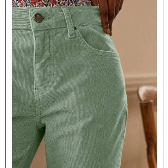 EUC Women's BODEN Denim Cord Girlfriend Pant Light Green | Size 12R - Picture 4 of 14